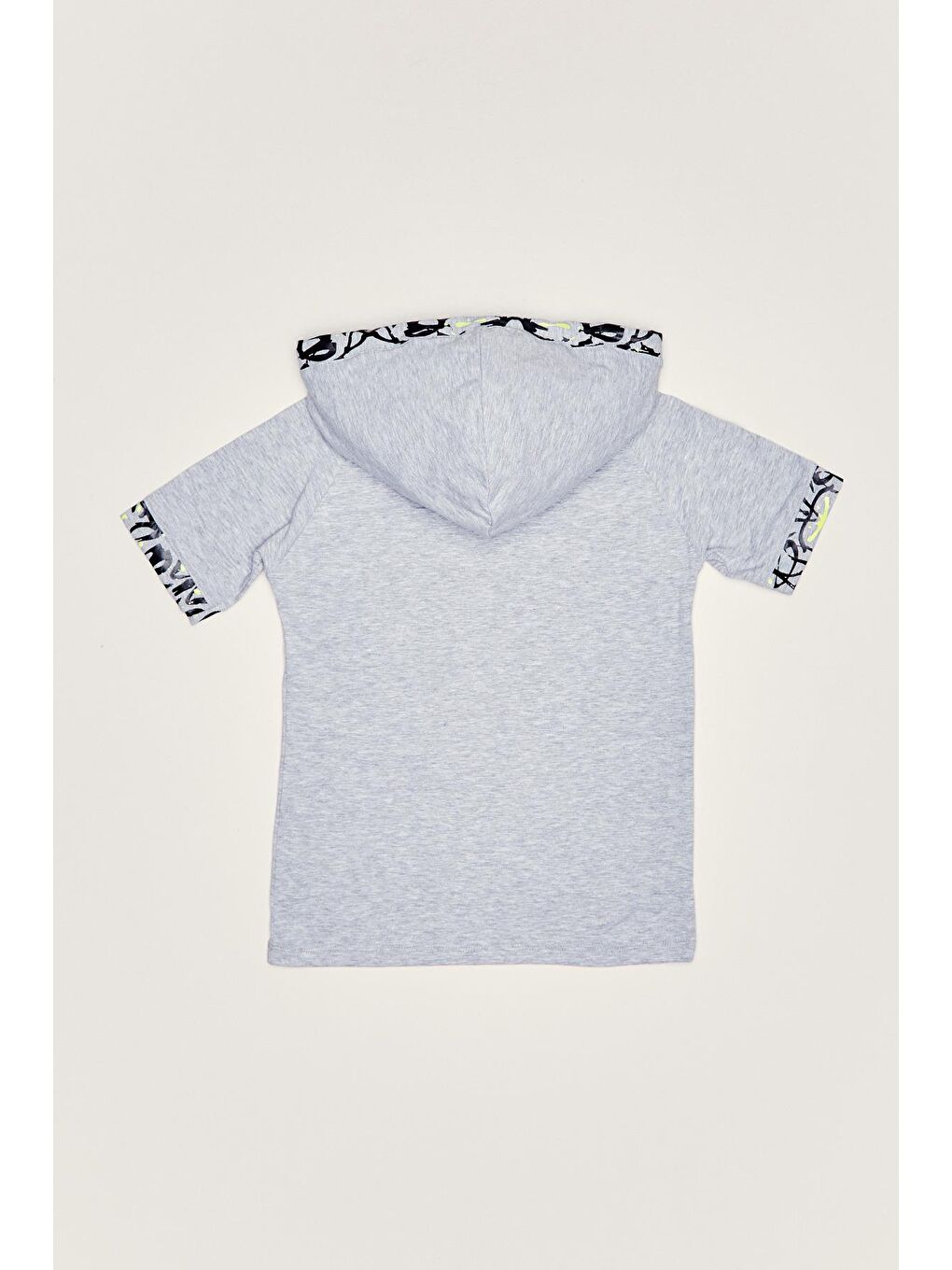 Gri Kapüşonlu Baskılı Çocuk Tişört-1