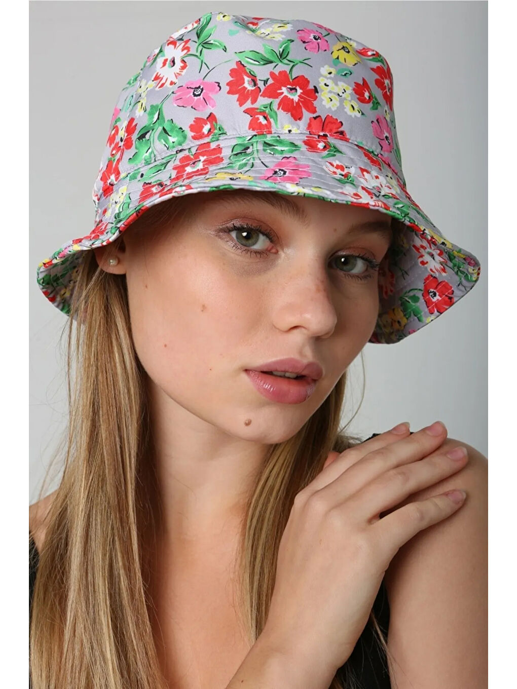 Beyaz Desenli Bucket Şapka RŞ-112 02 Gri Çiçek-1