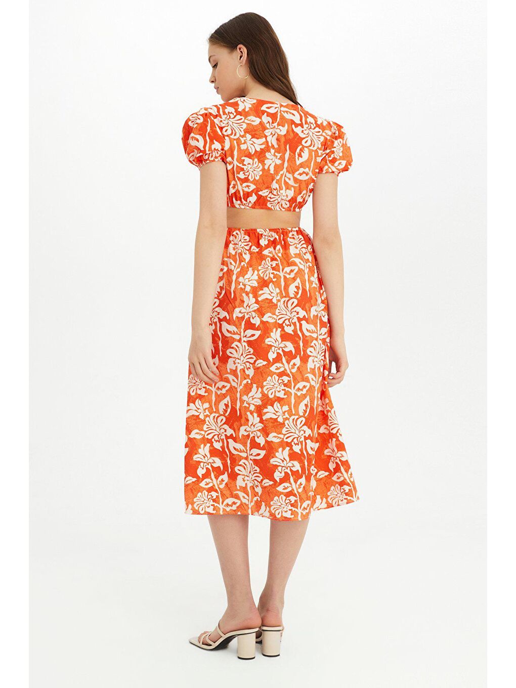 Sherin Kadın Turuncu Çiçek Desenli Bel Dekolteli Yazlık Elbise SWD4426TU-3