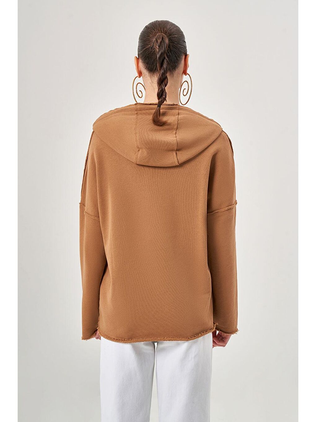 Mizalle Taba-Kahverengi Kapüşonlu Garnili Taba Sweatshirt - 4