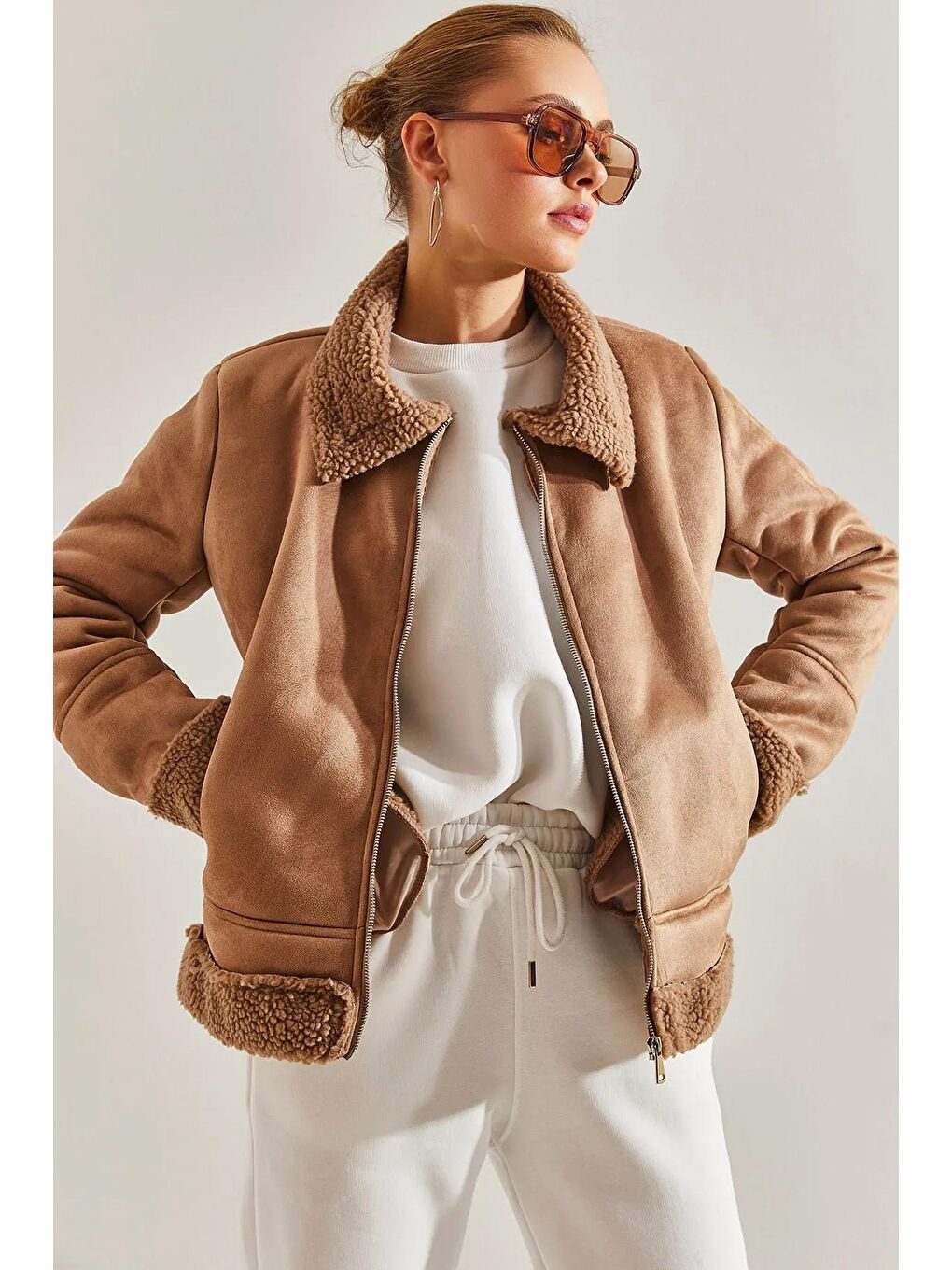 Bej Kadın Süet Peluş Mont