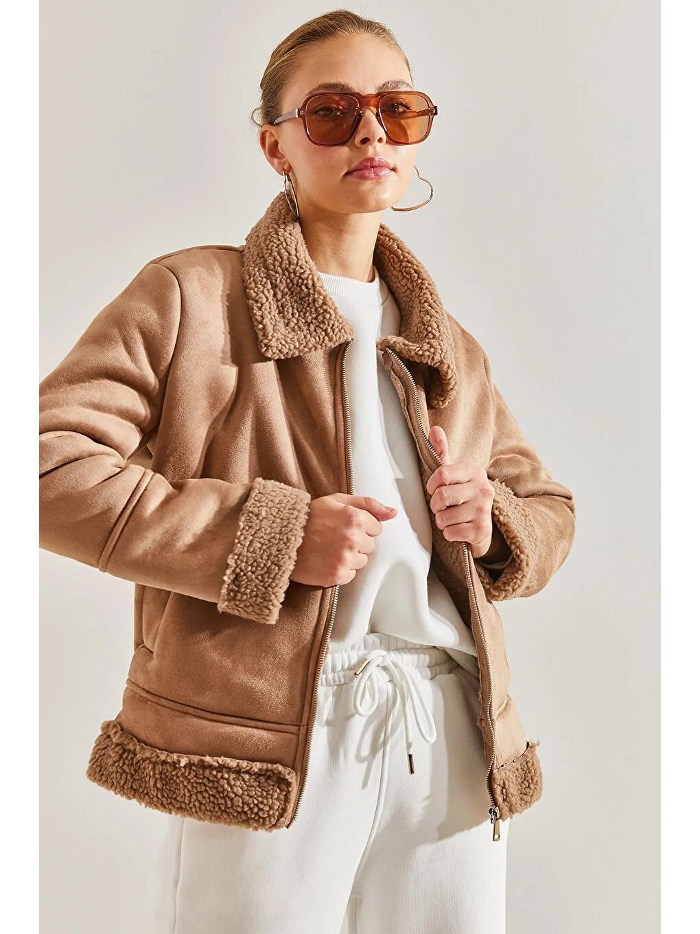 Bej Kadın Süet Peluş Mont-1