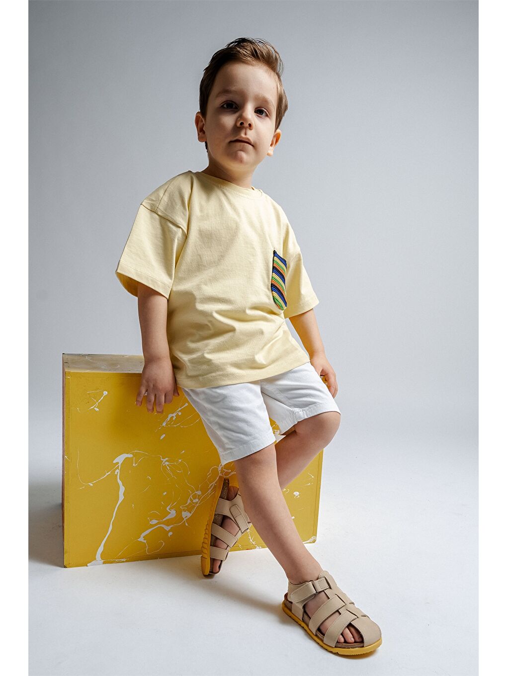 Unisex Çocuk Açık Sarı Hakiki Deri Mantar Tabanlı Günlük Çocuk Sandalet-1