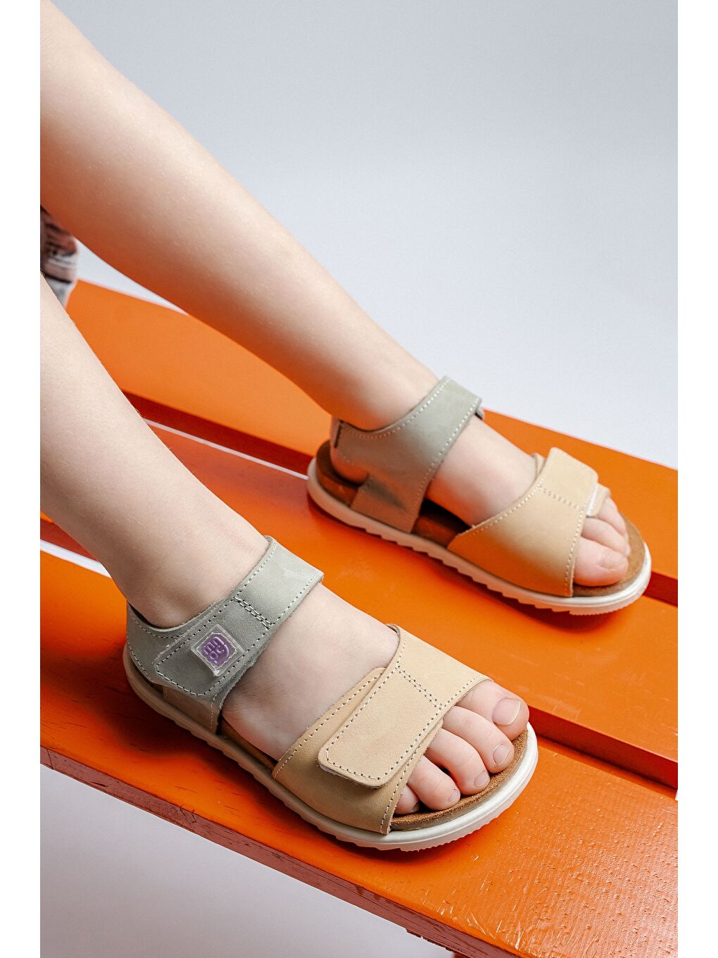 Unisex Çocuk Sarı-Su Yeşili Hakiki Deri Mantar Tabanlı Günlük Çocuk Sandalet