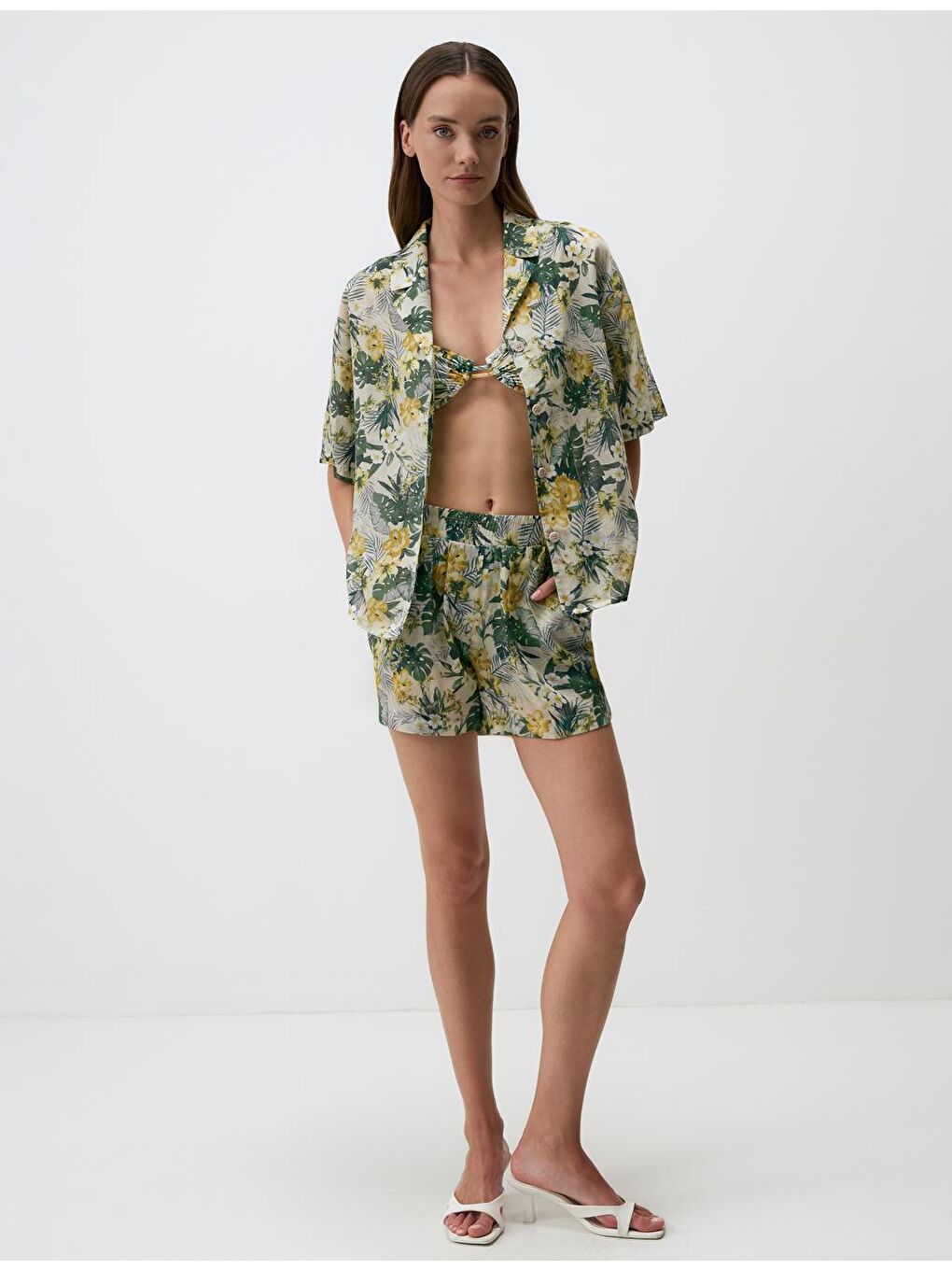 Yeşil Kısa Kollu Çiçekli Pamuklu Gömlek-1