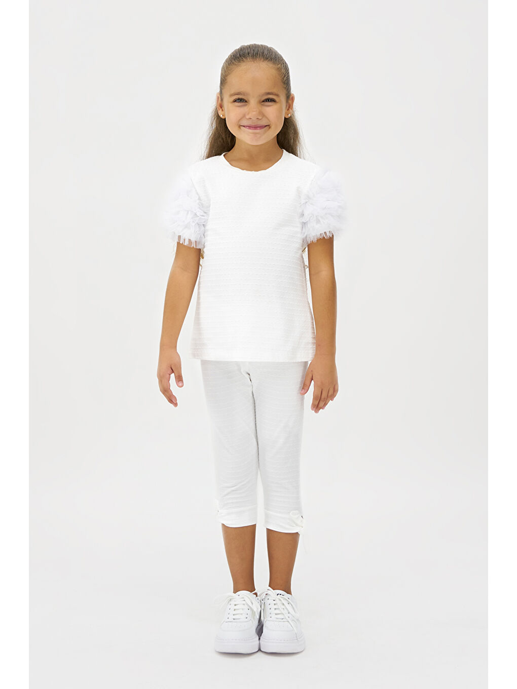 Beyaz Kız Çocuk Özel Dokulu Kumaşlı Taytlı Takım