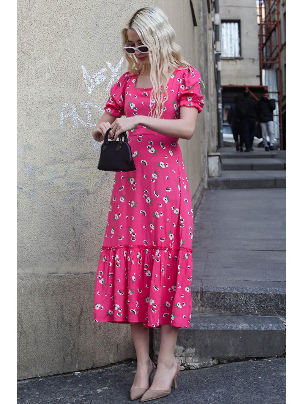 Pembe Çiçek Desenli Balon Kol Midi Elbise Mg1820-2