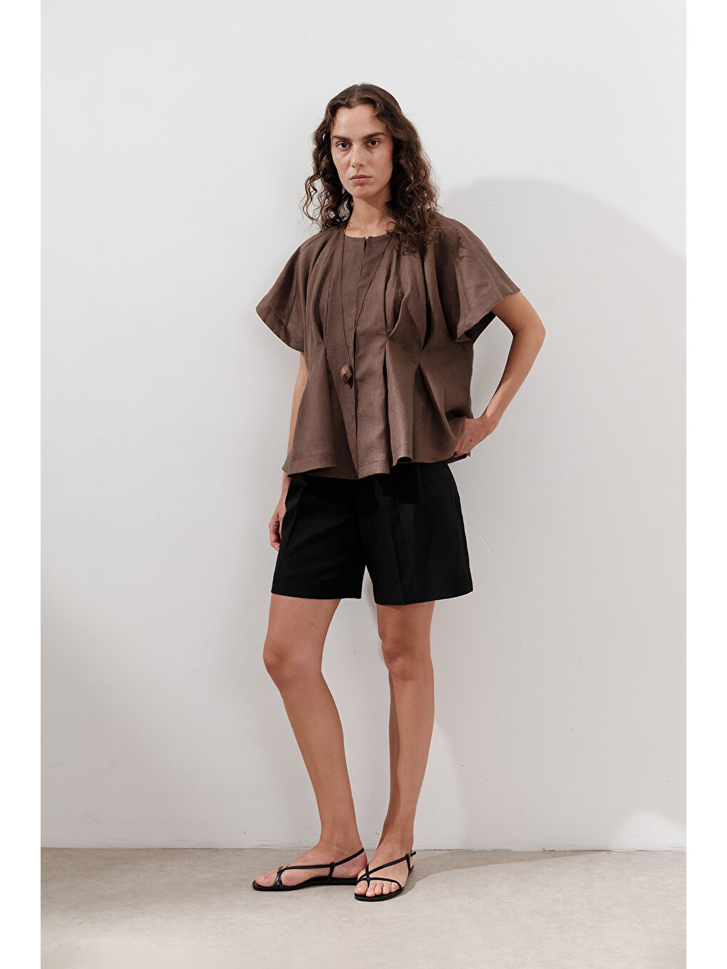 Karışık Keten Pile Detaylı Yelek Tozlu Kahve-5