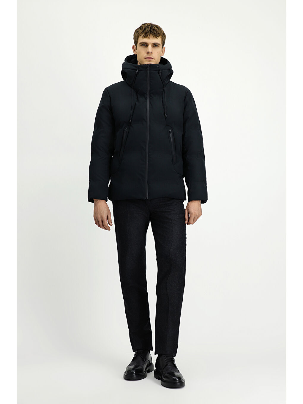 Siyah Kapüşonlu Şişme Spor Mont-1