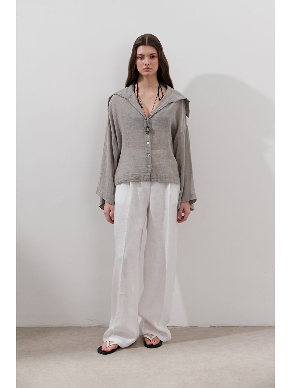 Bej Keten Karışımlı Geniş Yakalı Gömlek Natural-2