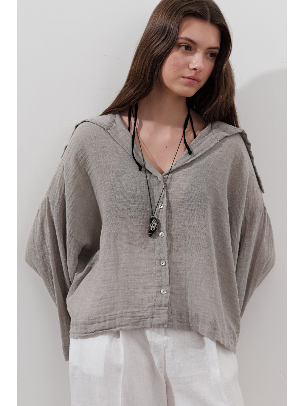 Bej Keten Karışımlı Geniş Yakalı Gömlek Natural-3