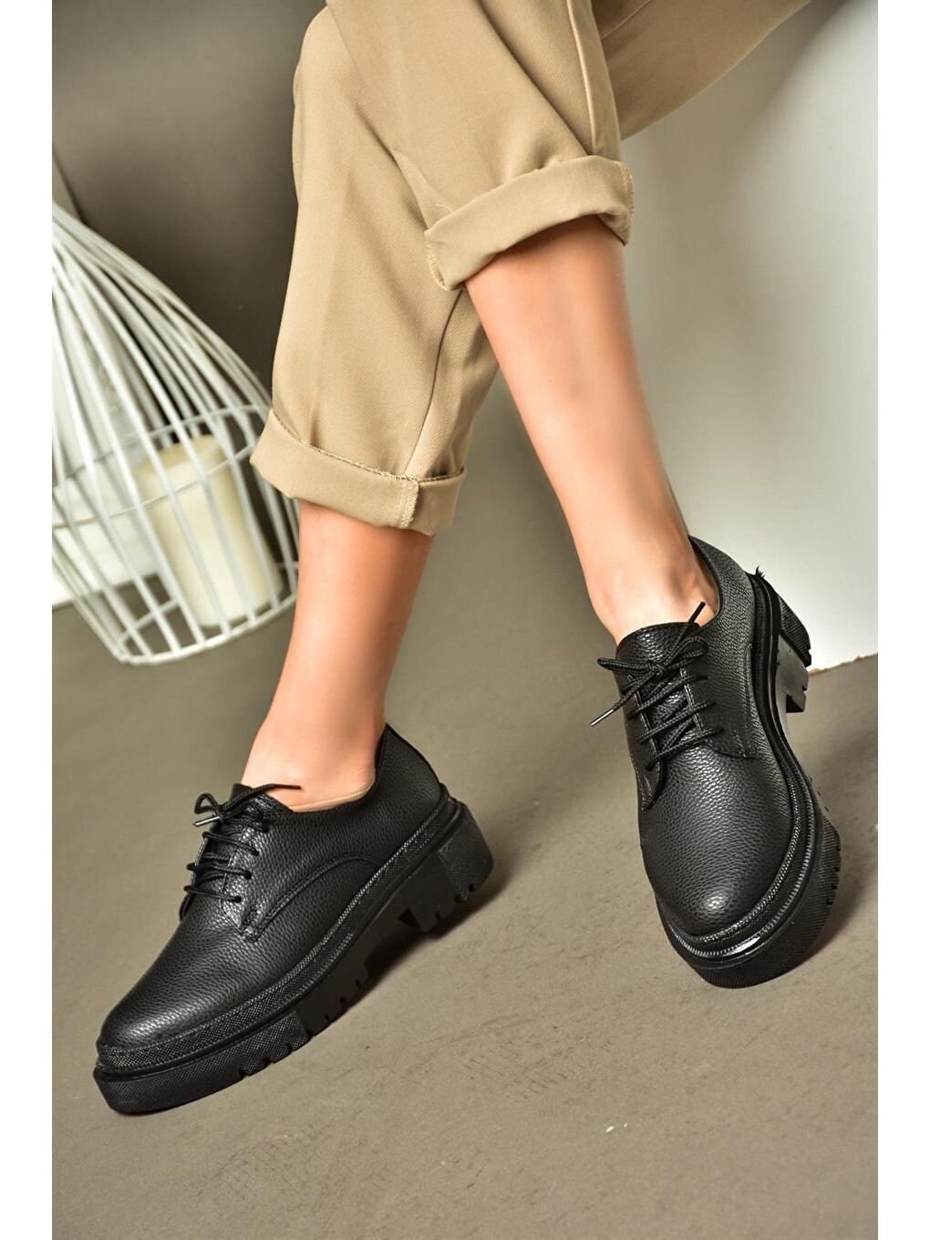 R2947770 Siyah Günlük Kadın Ayakkabı-2