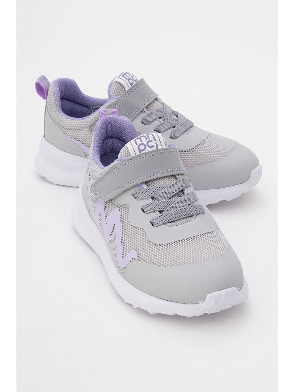 Kız Çocuk Gri Spor Ayakkabı