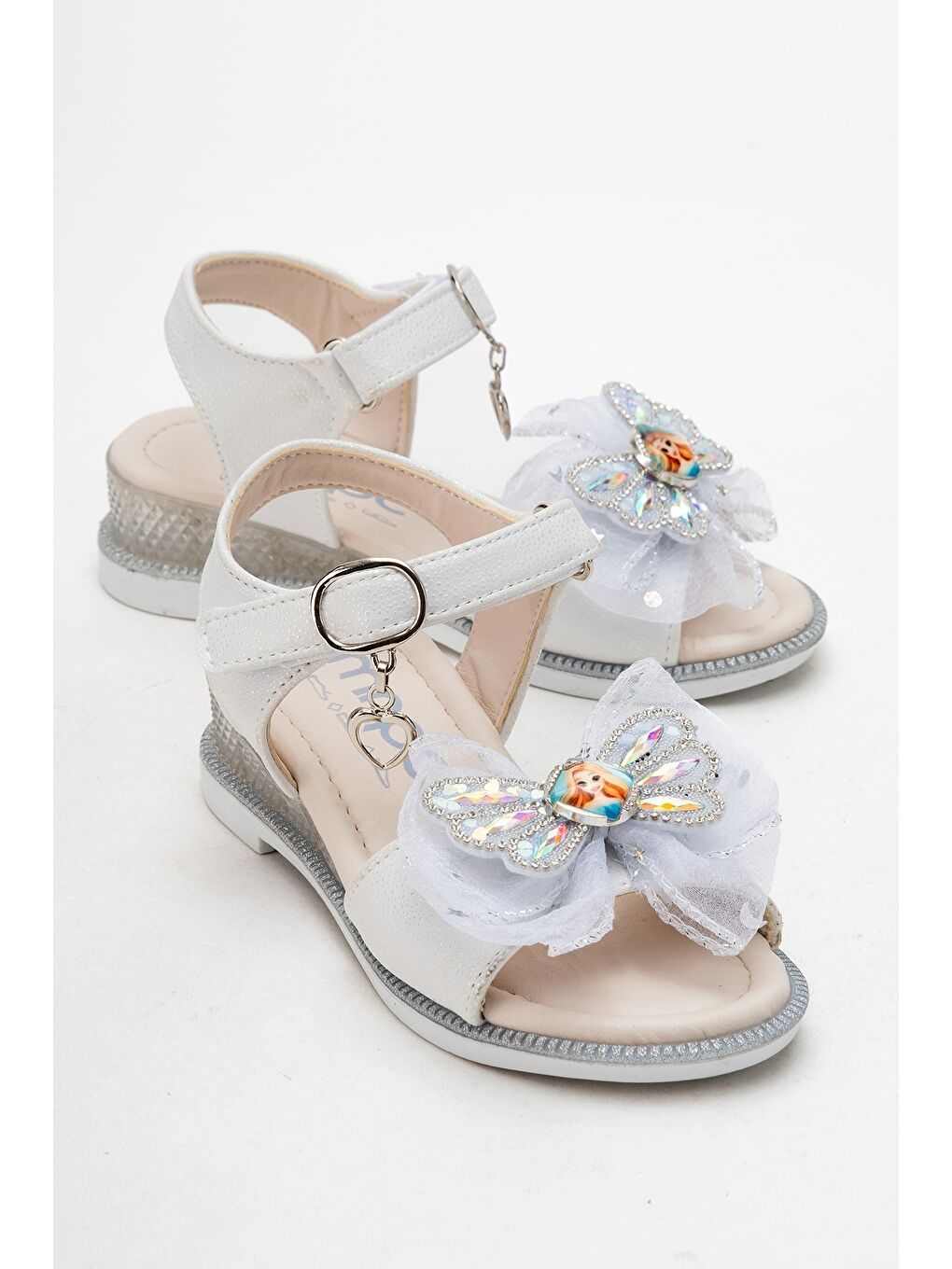 Gri Kız Çocuk Gümüş Abiye Ayakkabı