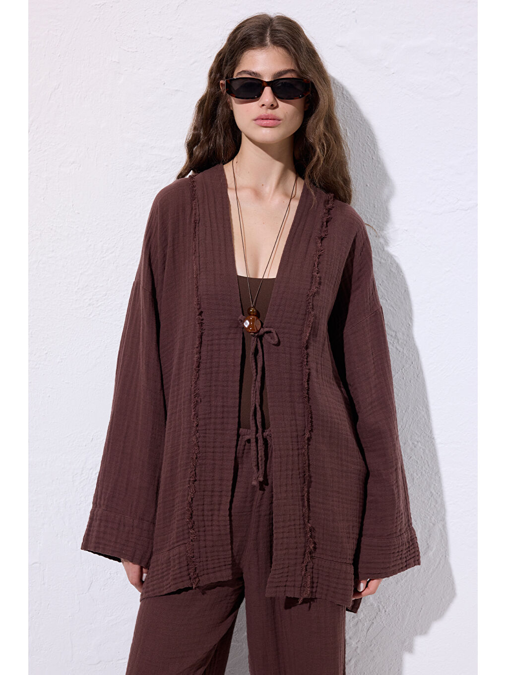 Kahverengi Müslin Geniş Kollu Kimono Acı Kahve-1