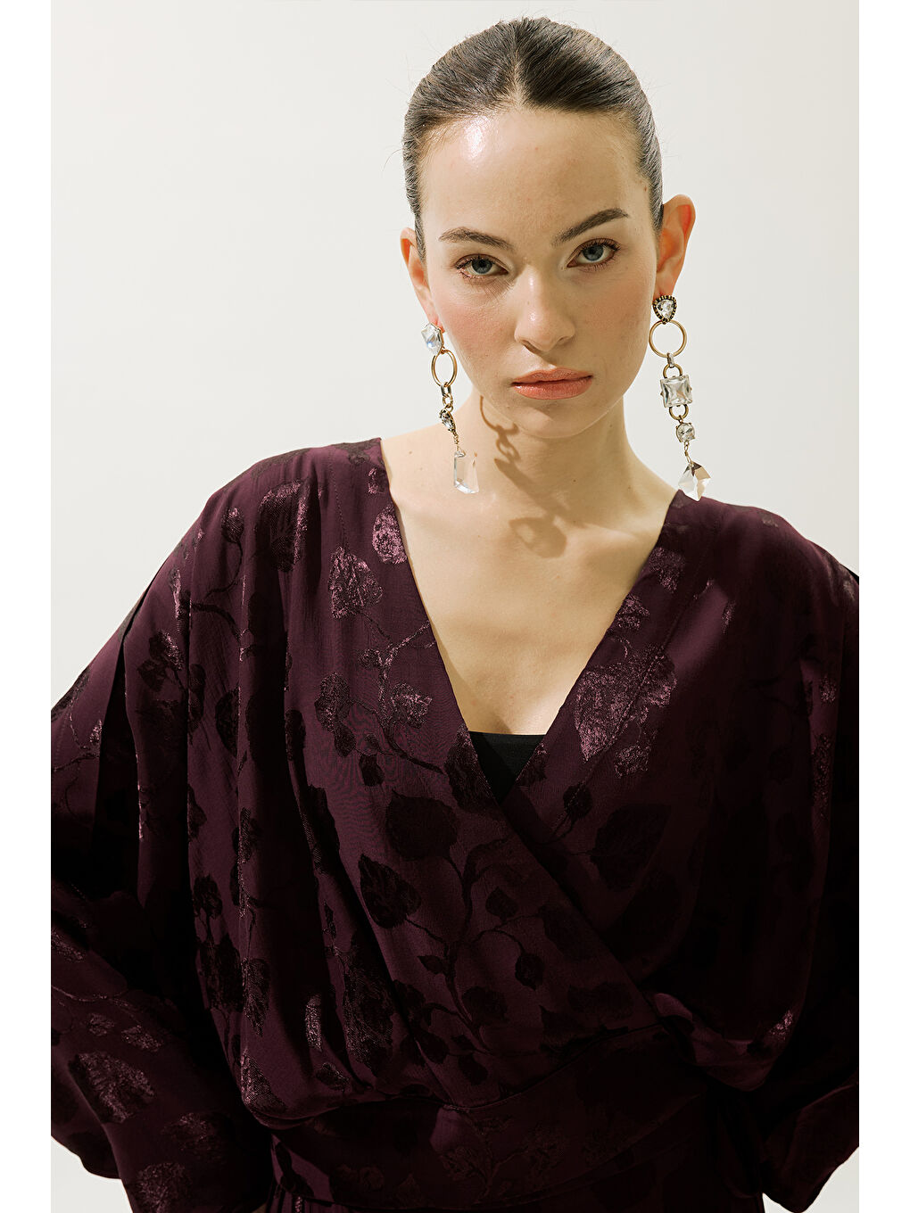 Jakarlı Saten Kimono Bordo-4