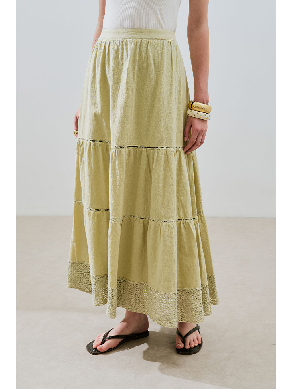 Karışık DOKULU İŞLEMELİ KATLI UZUN ETEK SOFT YEŞİL-4