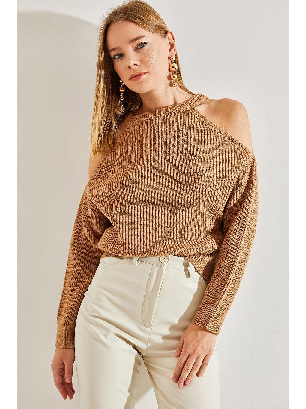 Bej Kadın Omuz Dekolteli Triko Kazak-4