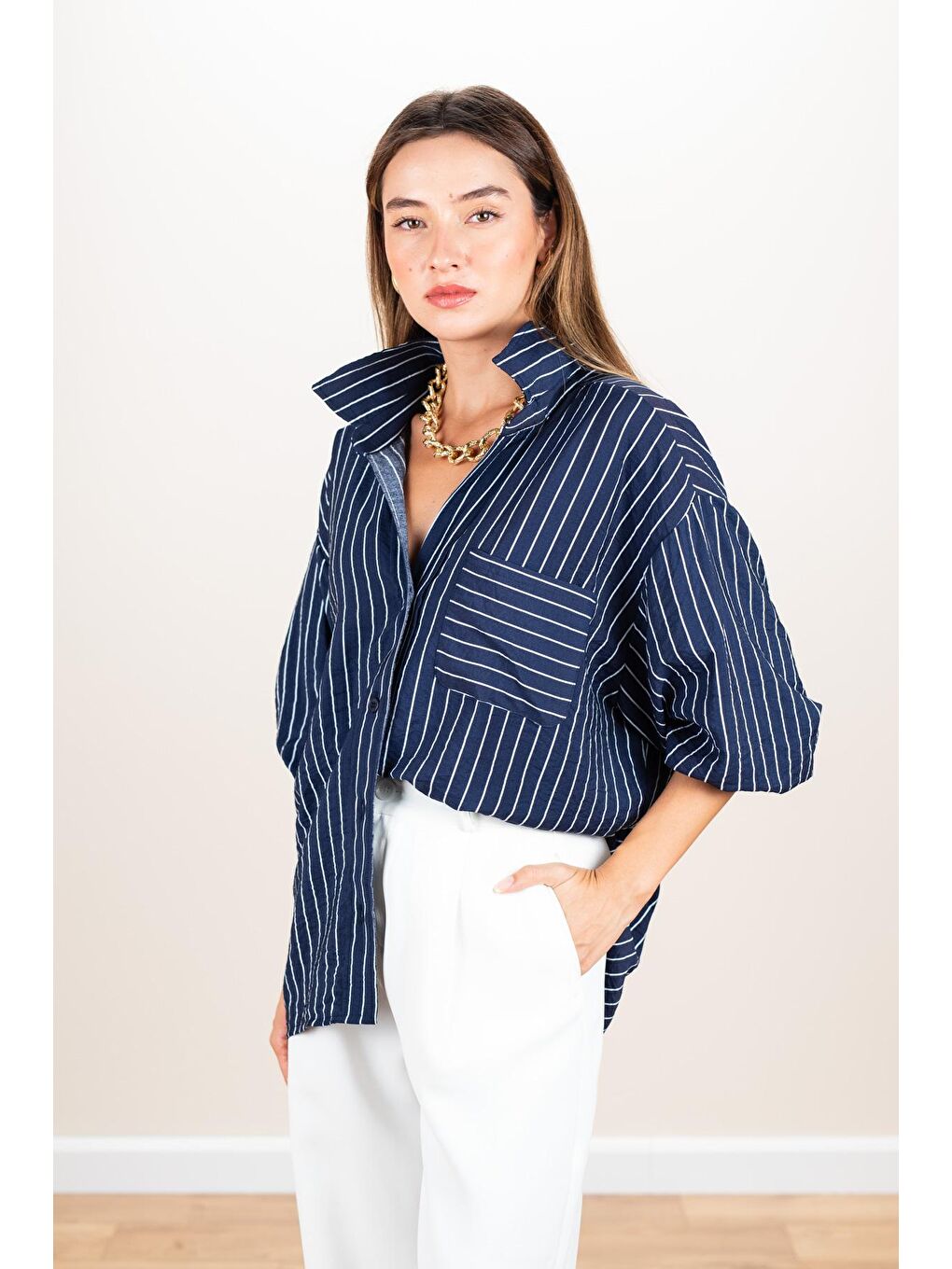 Kadın Lacivert Çizgili Oversize Salaş Gömlek-1