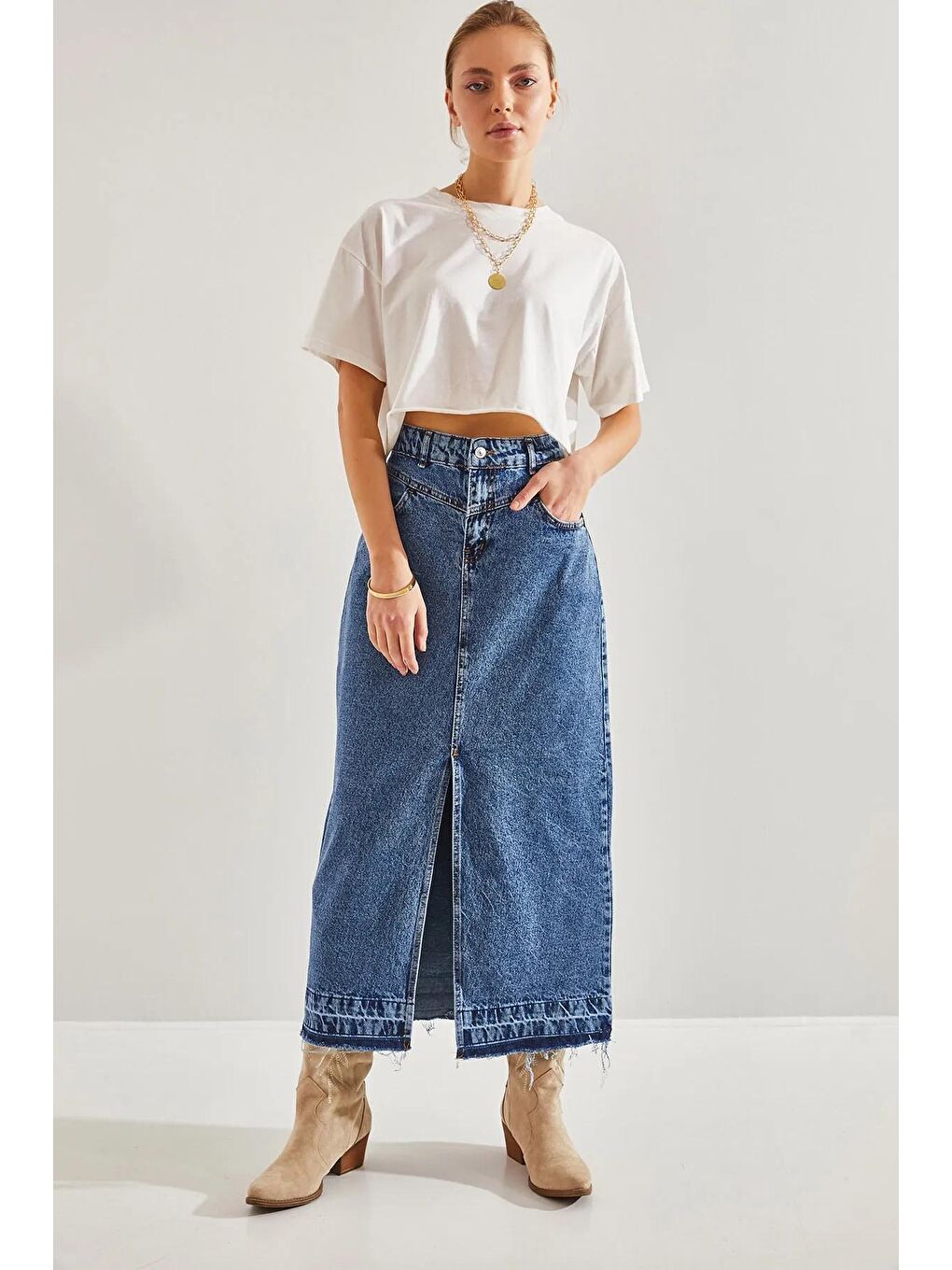 Mavi Kadın Paçası Püsküllü Yırtmaçlı Etek