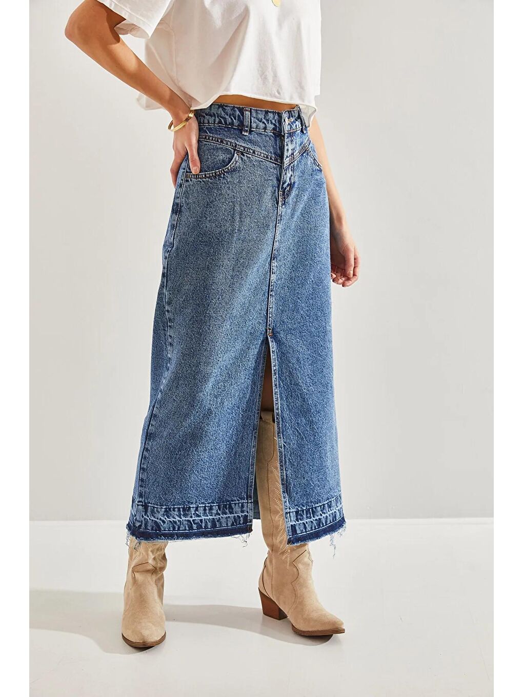 Mavi Kadın Paçası Püsküllü Yırtmaçlı Etek-1