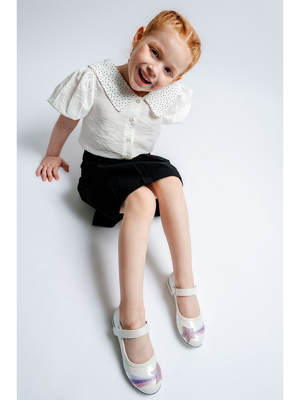 Kız Çocuk Beyaz Yıldızlı Günlük Babet