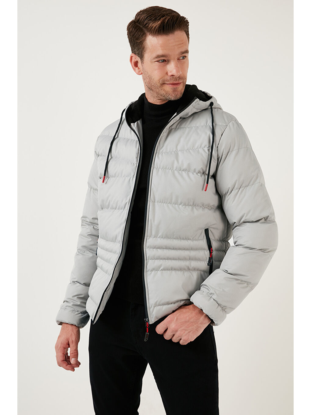 Bej Kapüşonlu Fermuarlı Cepli Slim Fit Şişme Mont 6490001-6