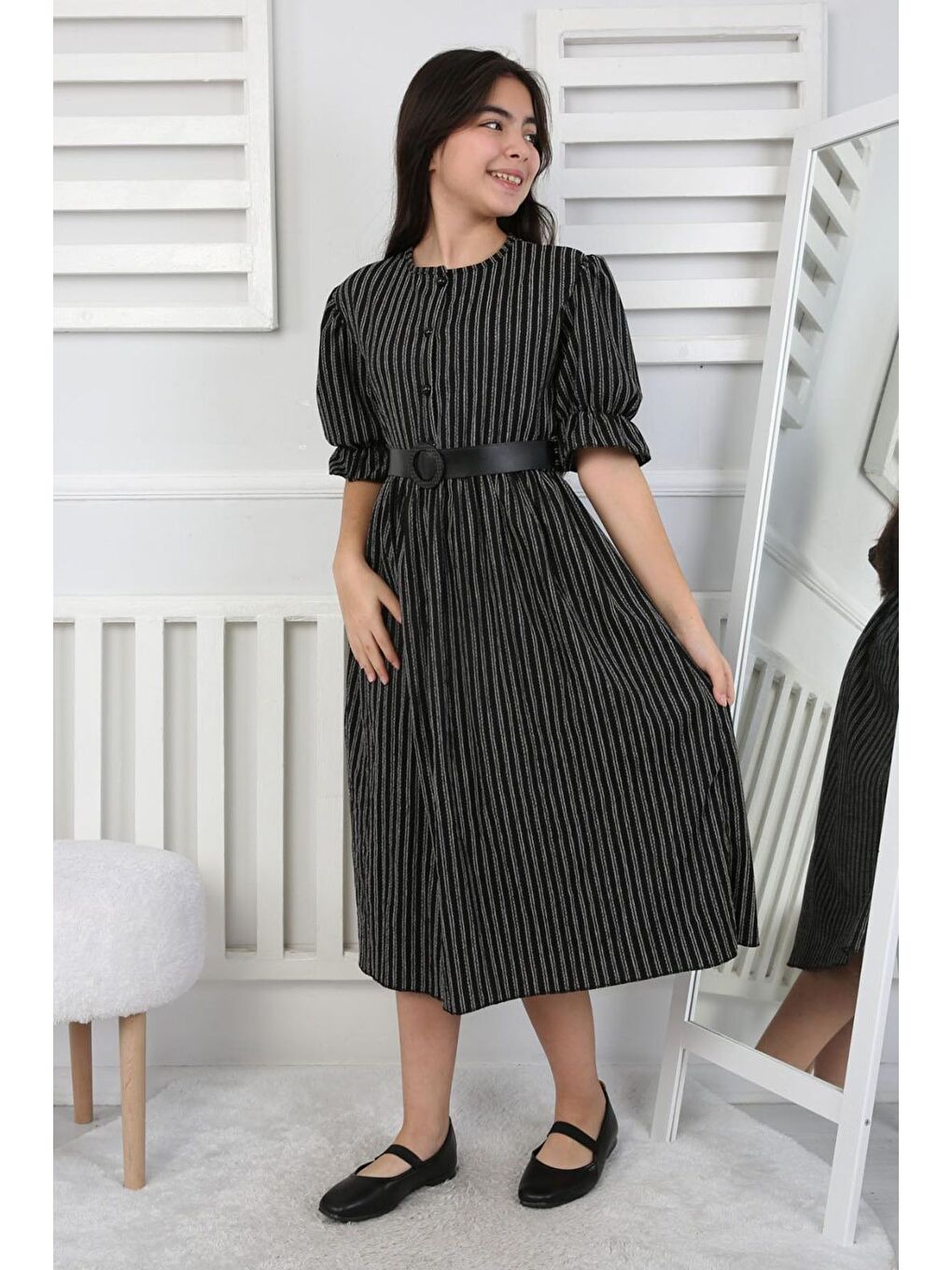 Gri Beli Büzgü Ve Kemerli Kız Çocuk Elbise