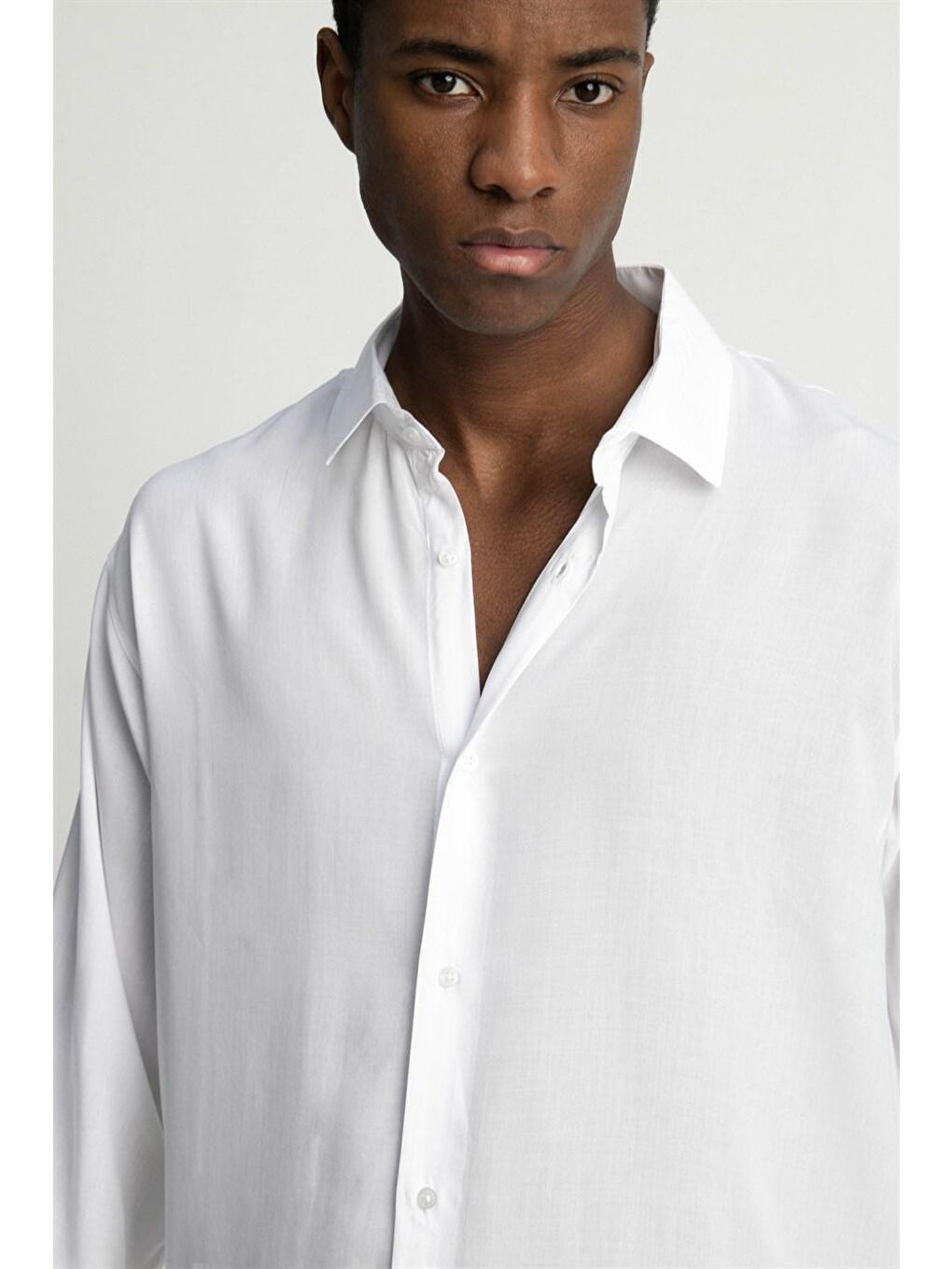 Beyaz Tudors Relax Fit Vual Viskon Premium Kumaş Spor Yaka Erkek Gömlek-2