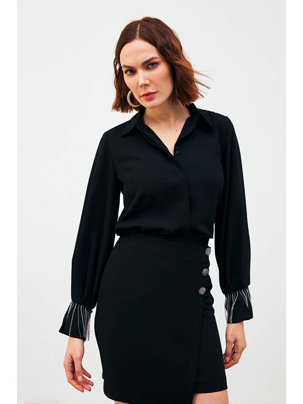 Manşetleri Aksesuarlı Gömlek - Siyah-1