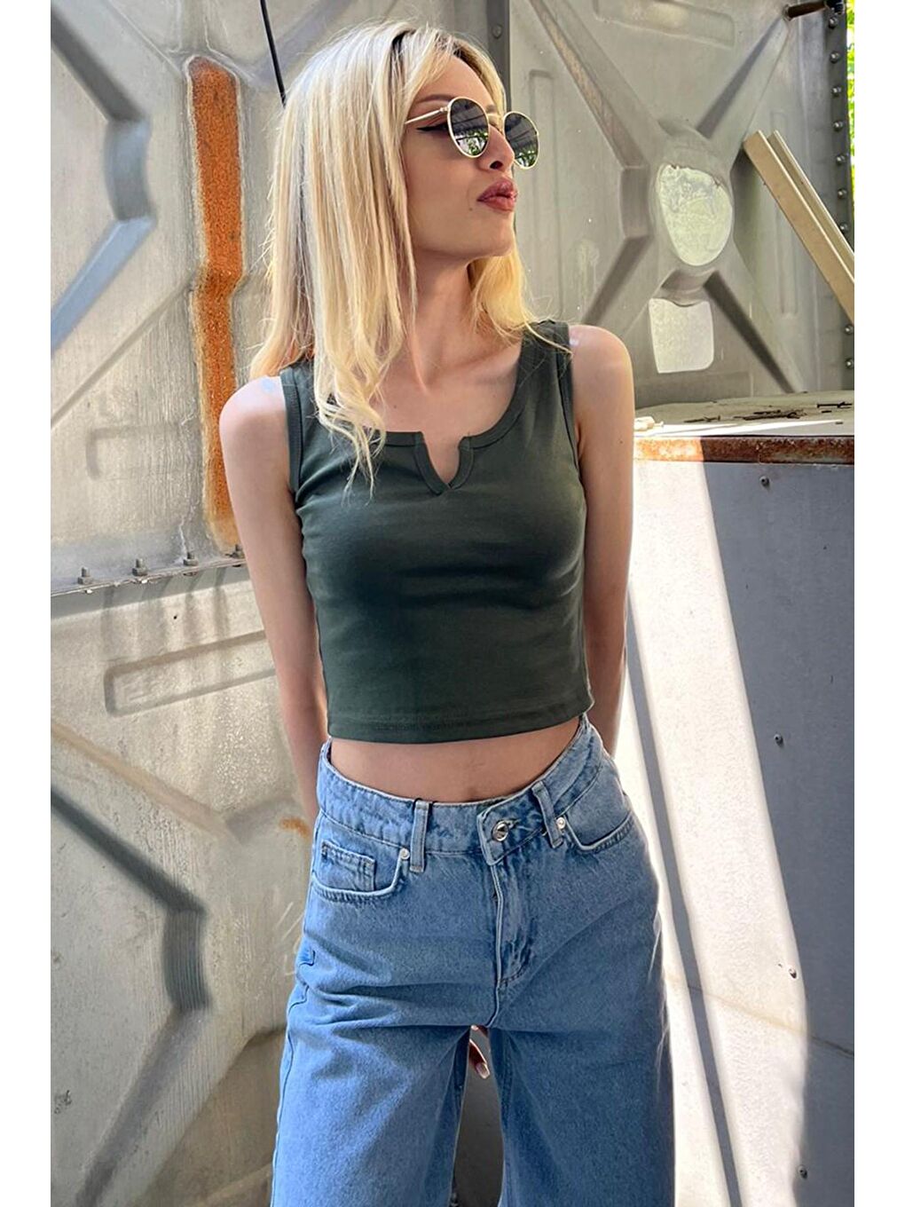 Madmext Haki Önü Detaylı Haki Crop Top MG362 - 3