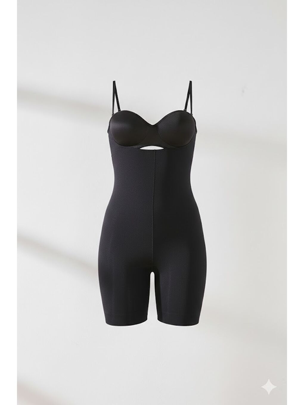 C12758 Kadın Lazer Kesim Göğsü Açık Paçalı Korse Siyah