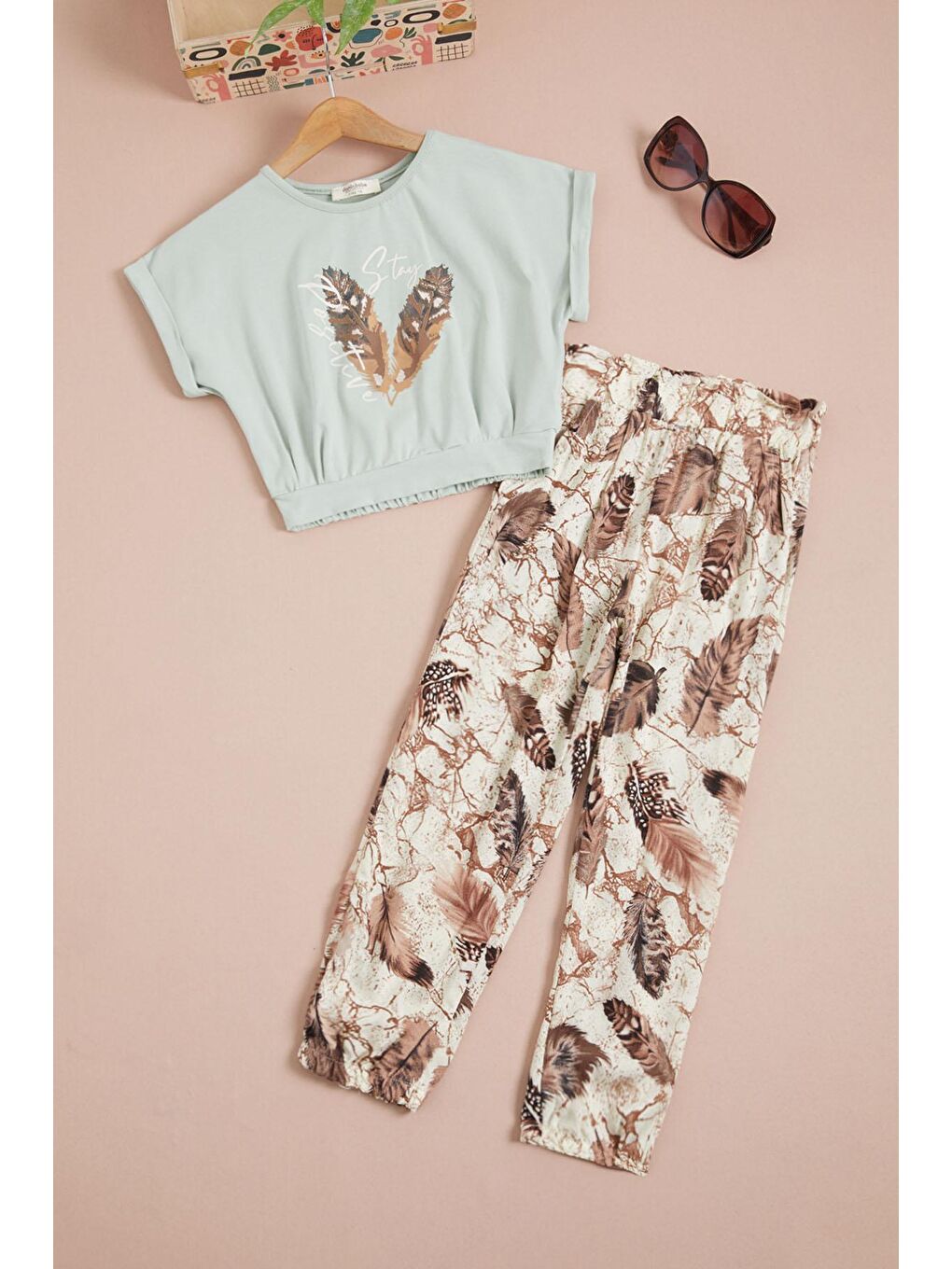 Yeşil Yaprak Baskılı Bluz Pantolon Kız Takım 15516-1