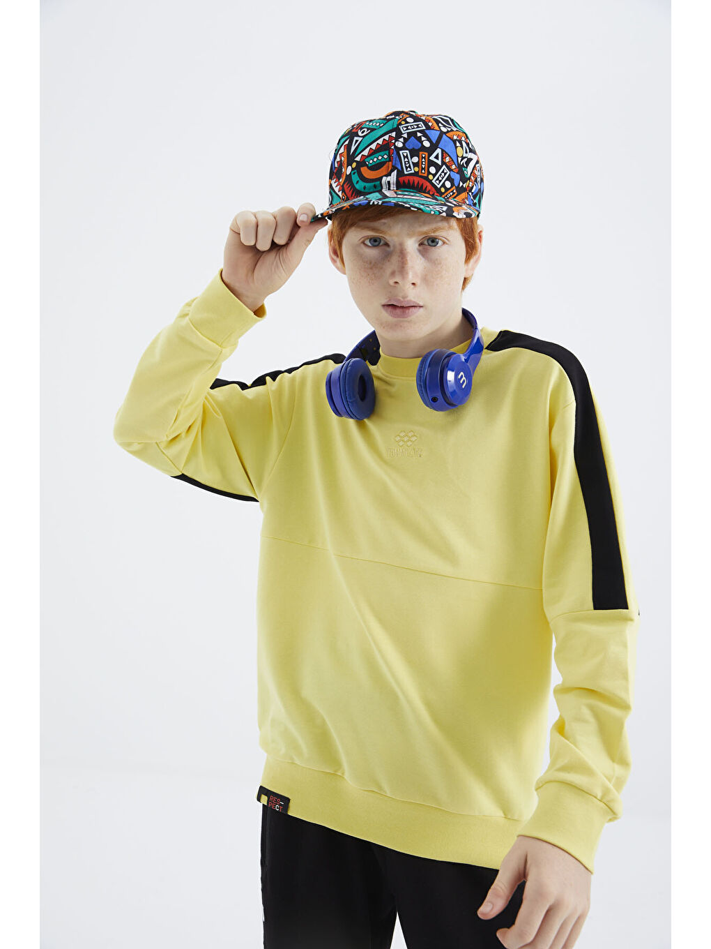 Sarı Basic O Yaka Erkek Çocuk Sweatshirt - 11182