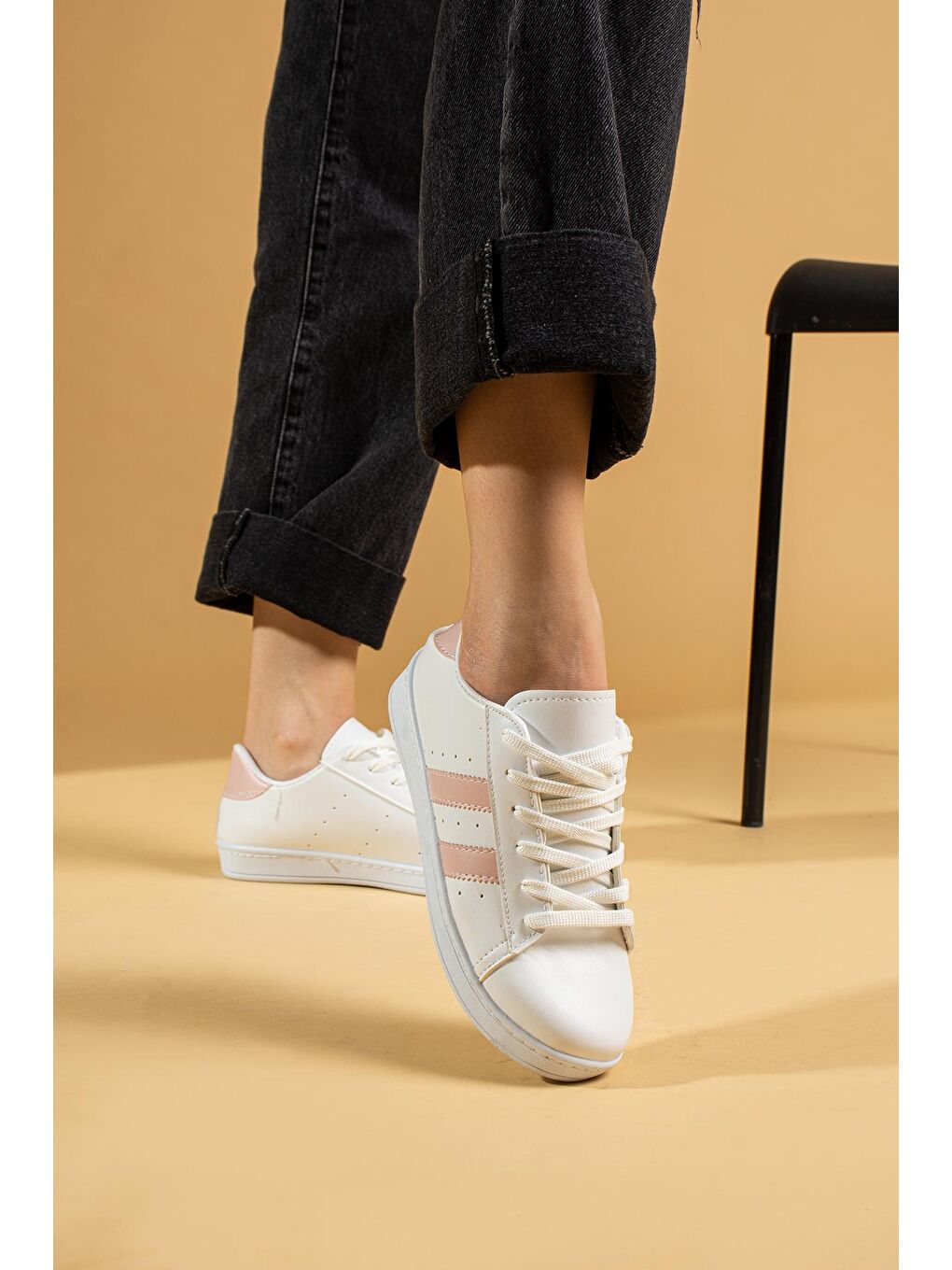 Pembe Rahat Taban Bağcıklı Kadın Sneakers 001-160-23ÇT-1