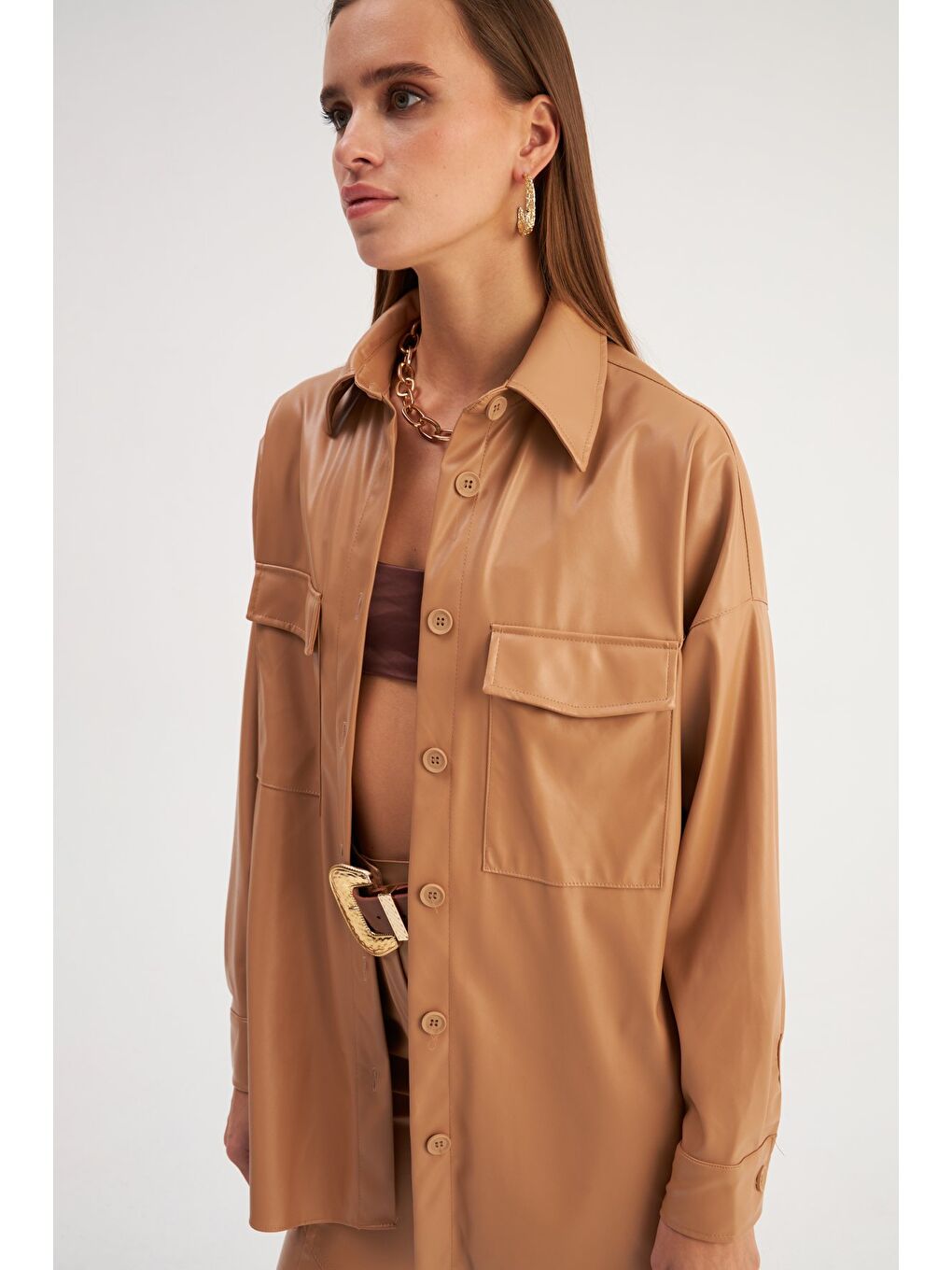 Cepli Uzun Deri Gömlek - Bej-4