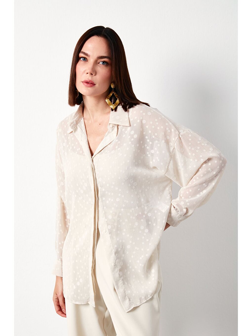 Bej Desenli Uzun Gömlek - Taş-1