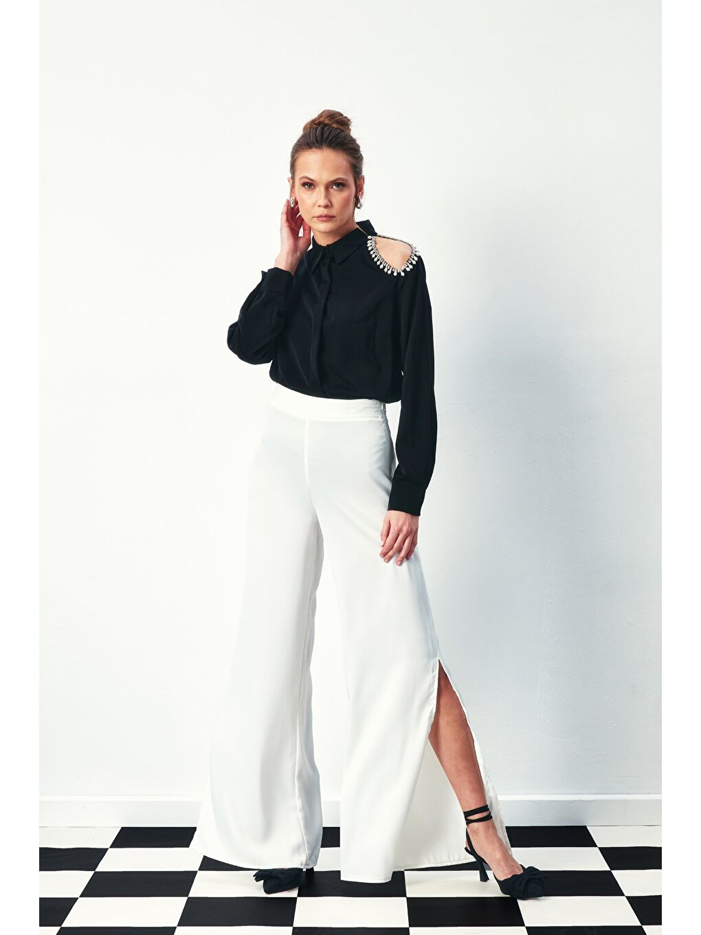 Tek Omuz Detaylı Gömlek - Siyah-3