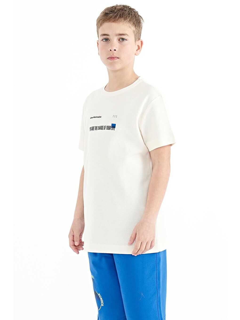 Ekru Baskı Detaylı O Yaka Standart Kalıp Erkek  Çocuk Tişört - 11117-4