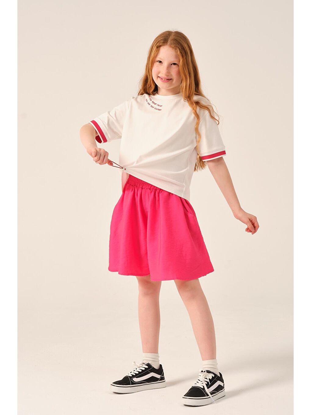 Fuşya Genç Kız Çocuk Etek Görünümlü Dokuma Şort-2