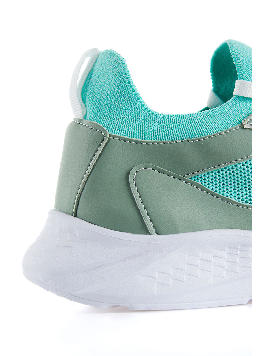 Mint Yeşili Yüksek Tabanlı File Detaylı Bağcıklı Bayan Spor Ayakkabı - 89208-3