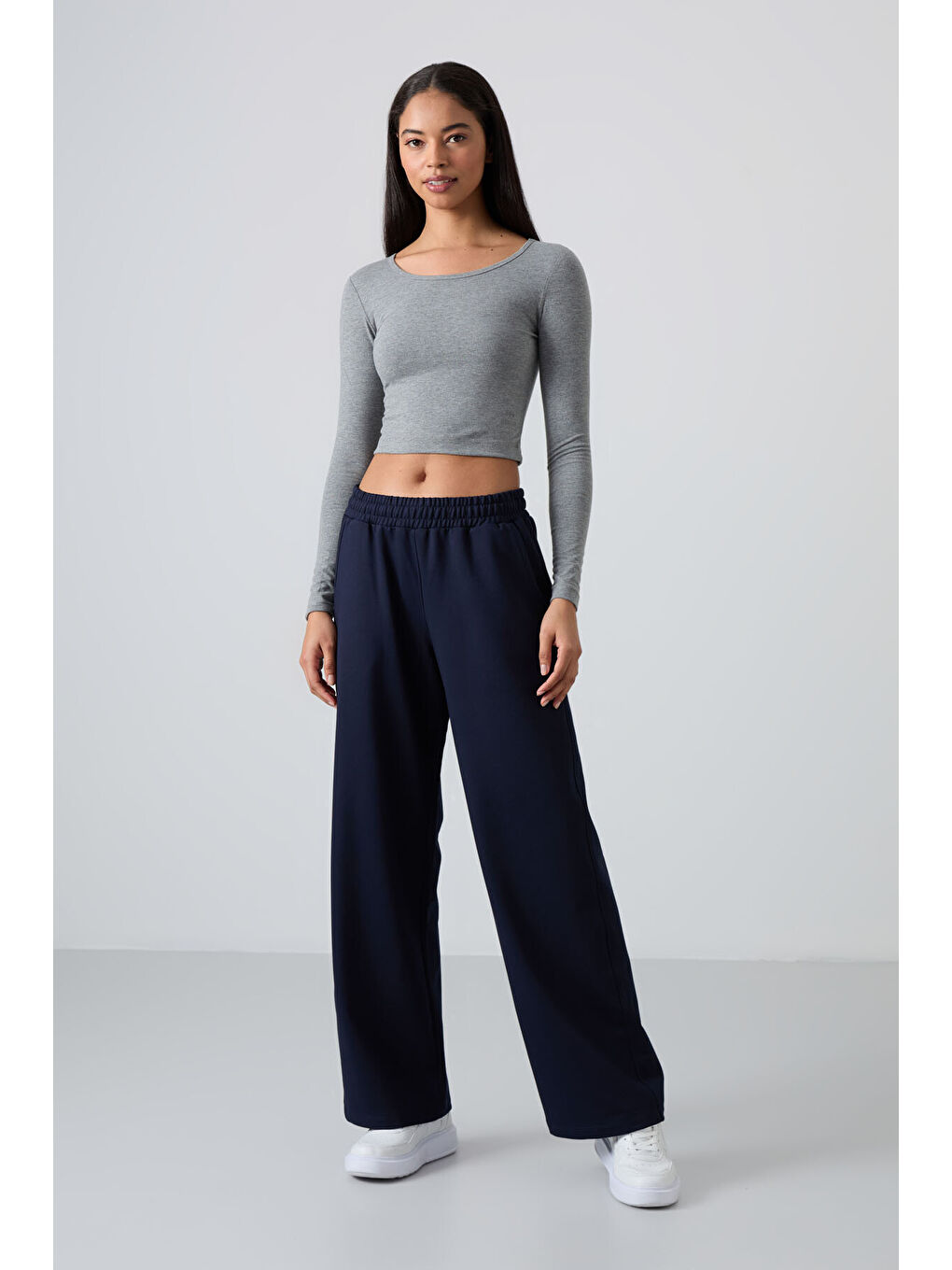 İndigo Yüksek Bel Cepli Rahat Form Geniş Paça Kadın Eşofman Alt - 94567-2
