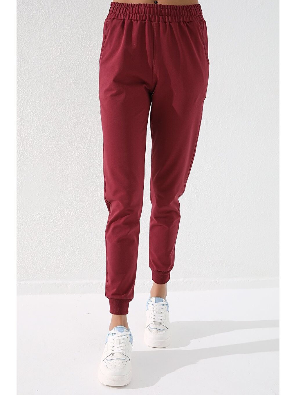 Bordo Yüksek Bel Jogger Rahat Form Manşetli Kadın Eşofman Alt - 94561-1