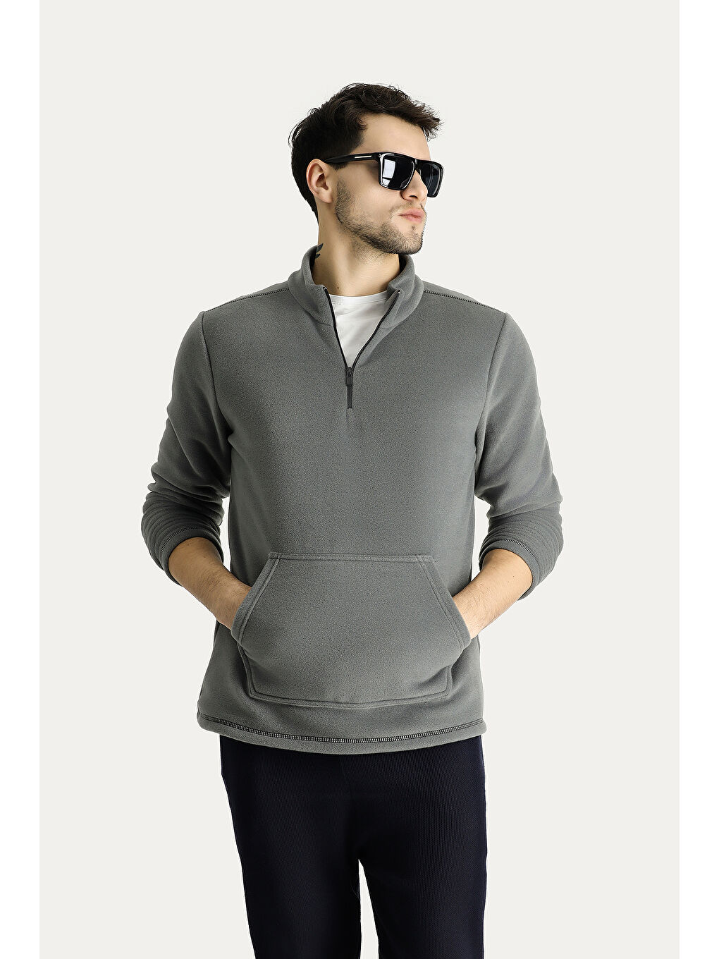 Gri Yarım Fermuarlı Polar Büyük Beden Sweatshirt-2