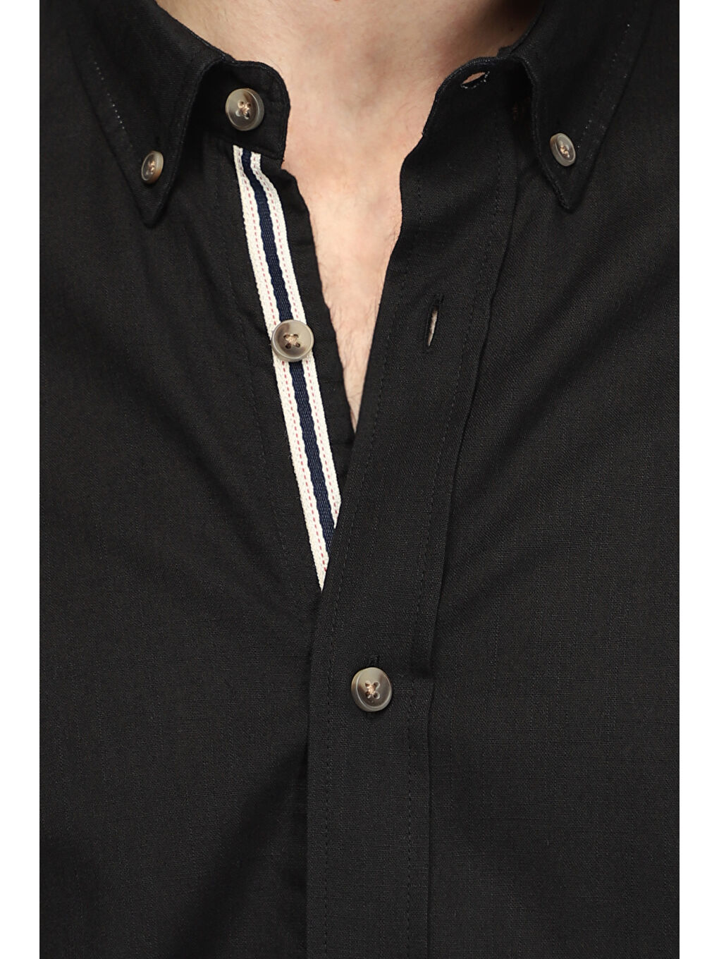 Siyah Uzun Kol Regular Fit Düğmeli Yaka Keten Görünümlü Spor Pamuk Gömlek-5