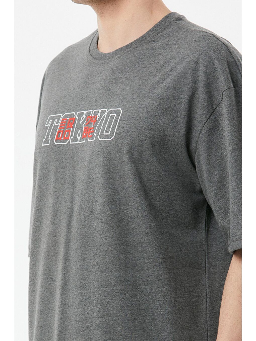 Antrasit Tokyo Baskılı Oversize Tişört-3