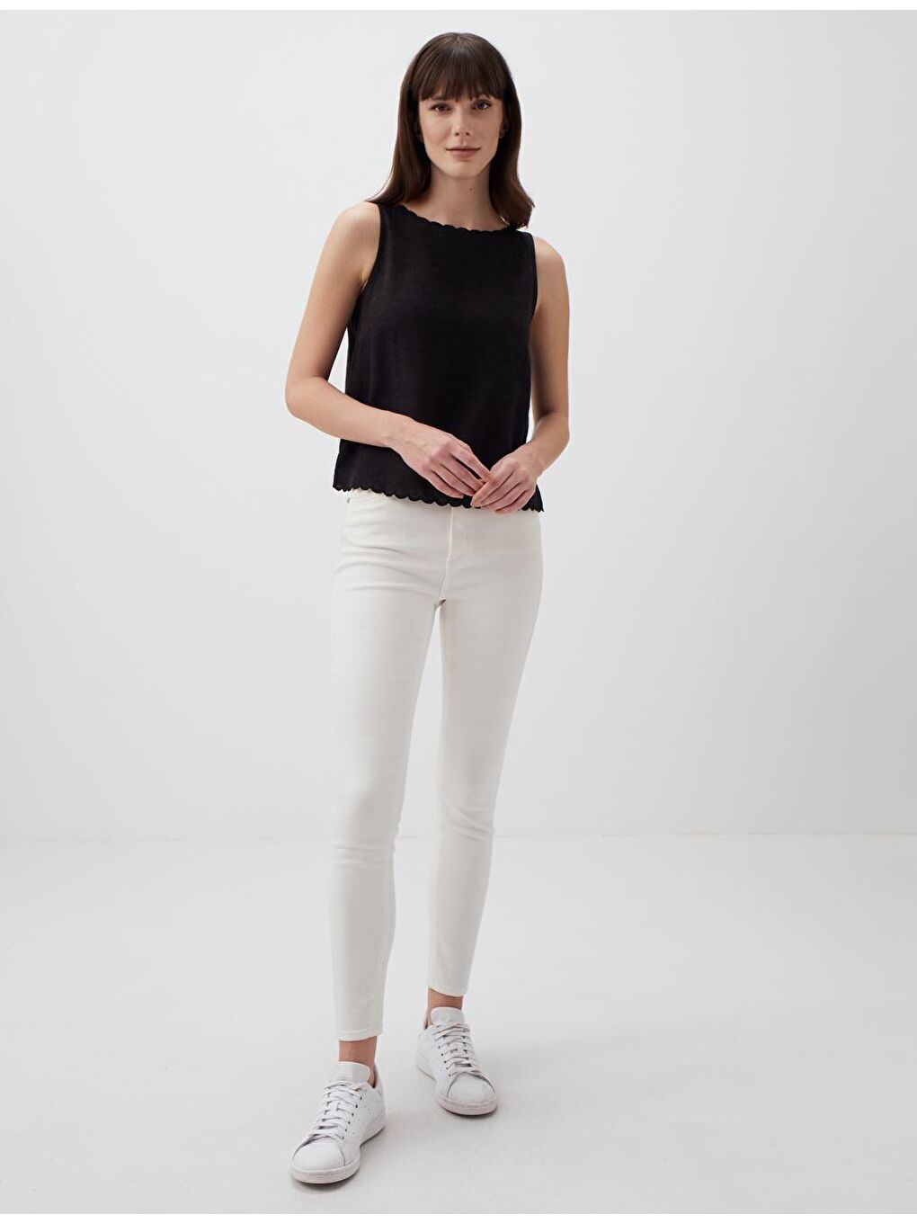 Siyah Kayık Yaka Kolsuz Yazlık Atlet-5