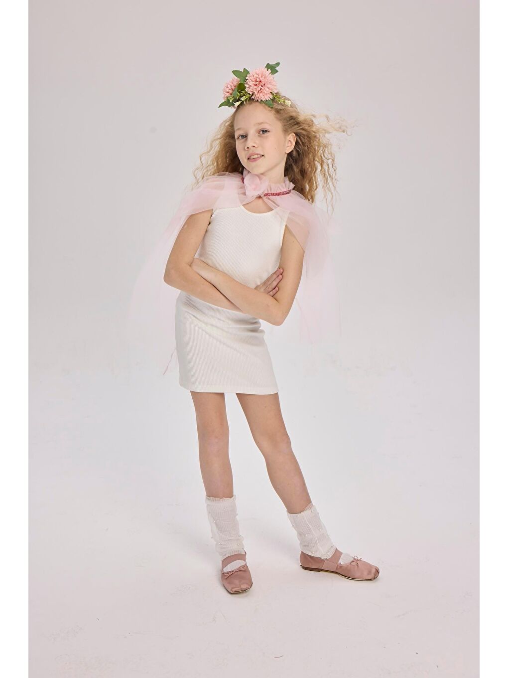 Beyaz Kız Çocuk Sıfır Kol Pamuklu Elbise Pelerin Takım