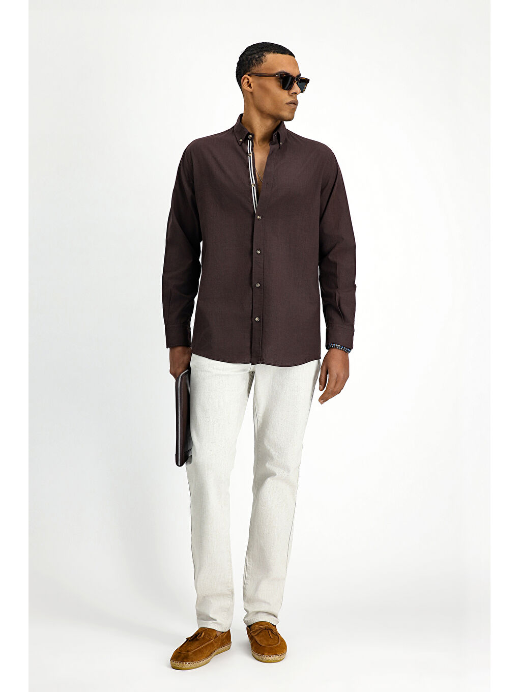 Kahverengi Uzun Kol Regular Fit Düğmeli Yaka Keten Görünümlü Spor Pamuk Gömlek-5