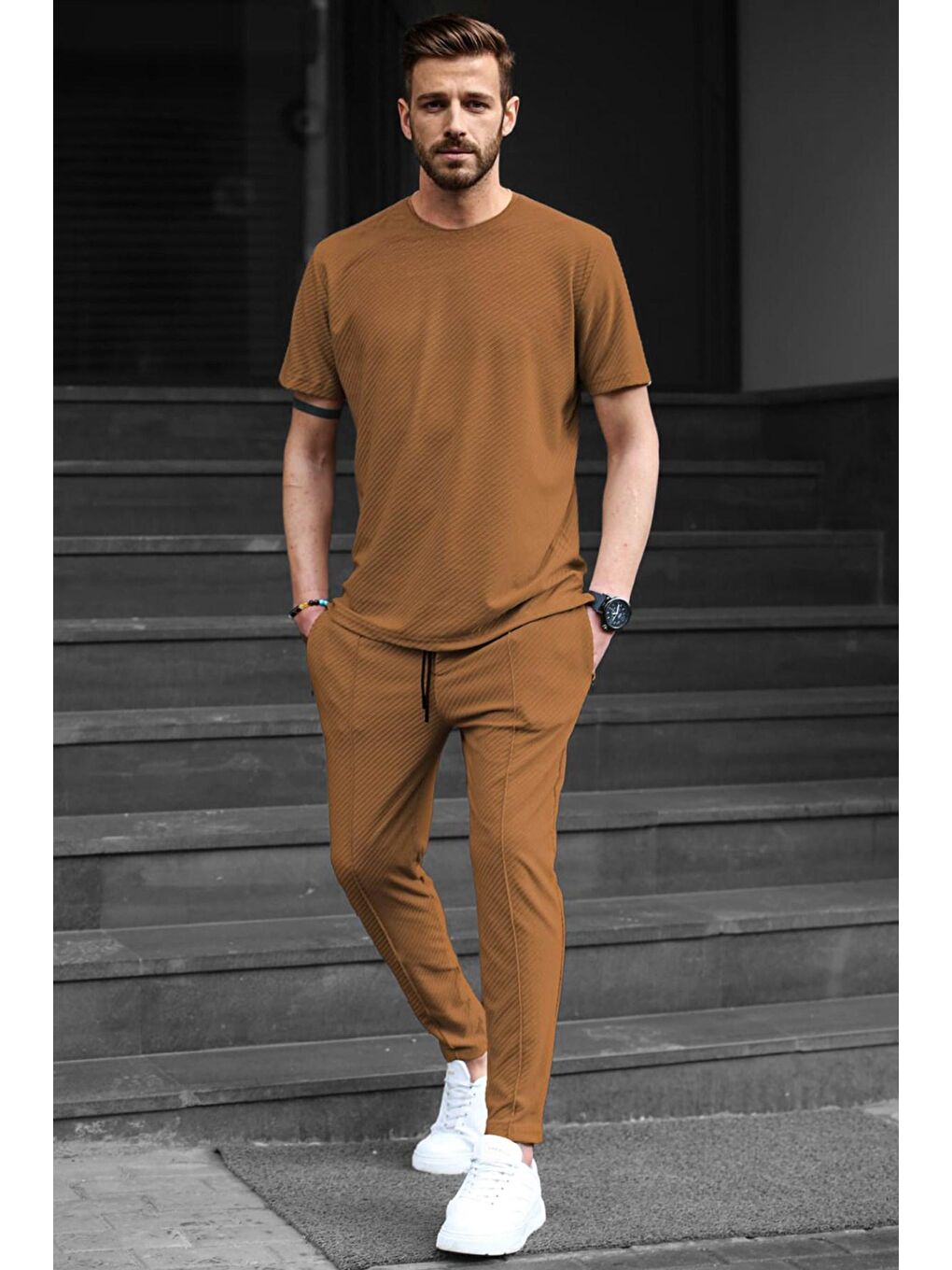 Kahverengi Waffle Kumaş Erkek Tişört Takım